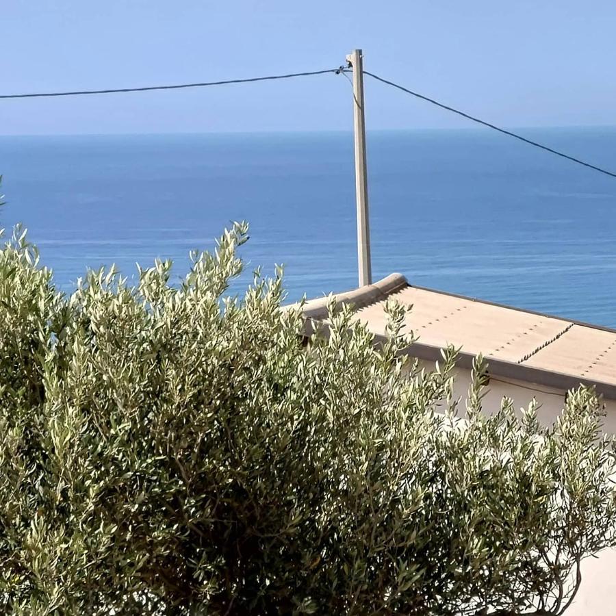 Casa Vacanze Abbacari Realmonte Exterior foto